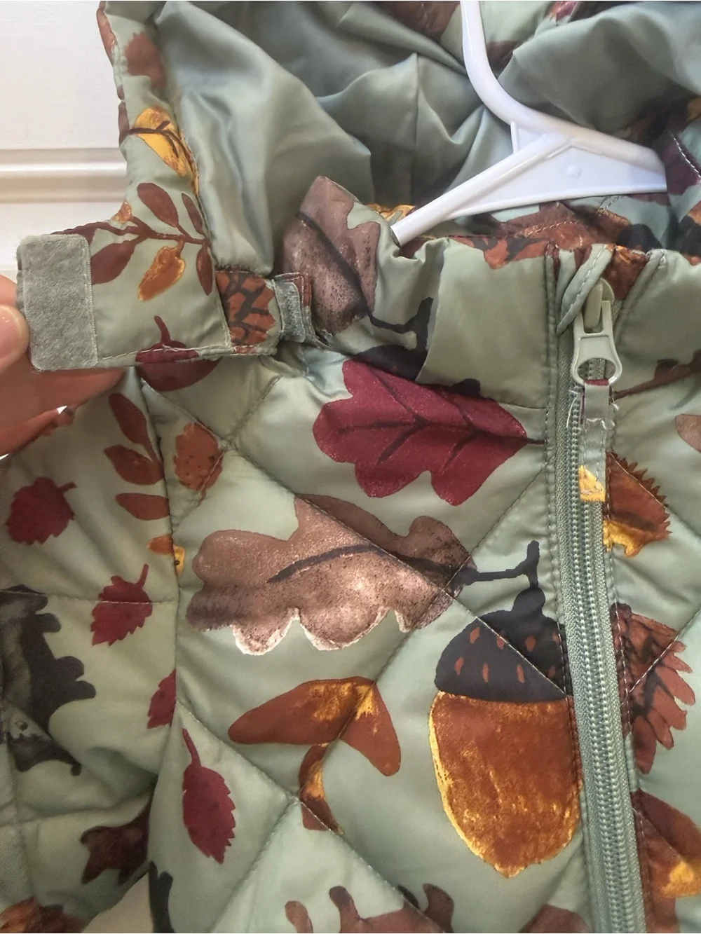 H&M Sage Green Kids Hooded Puffer Jacket with Autumn Motif